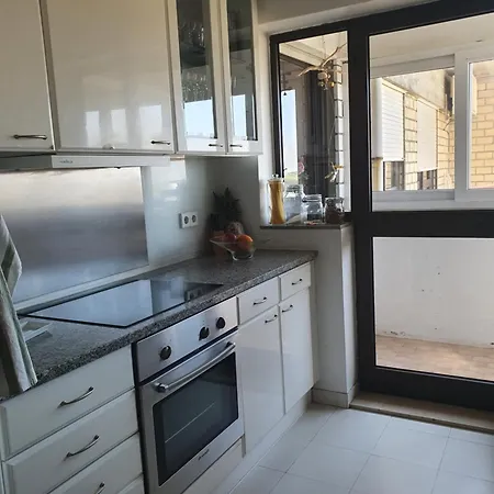 Homestay Of Nature Matosinhos Beach, Portocityparc Metro! *